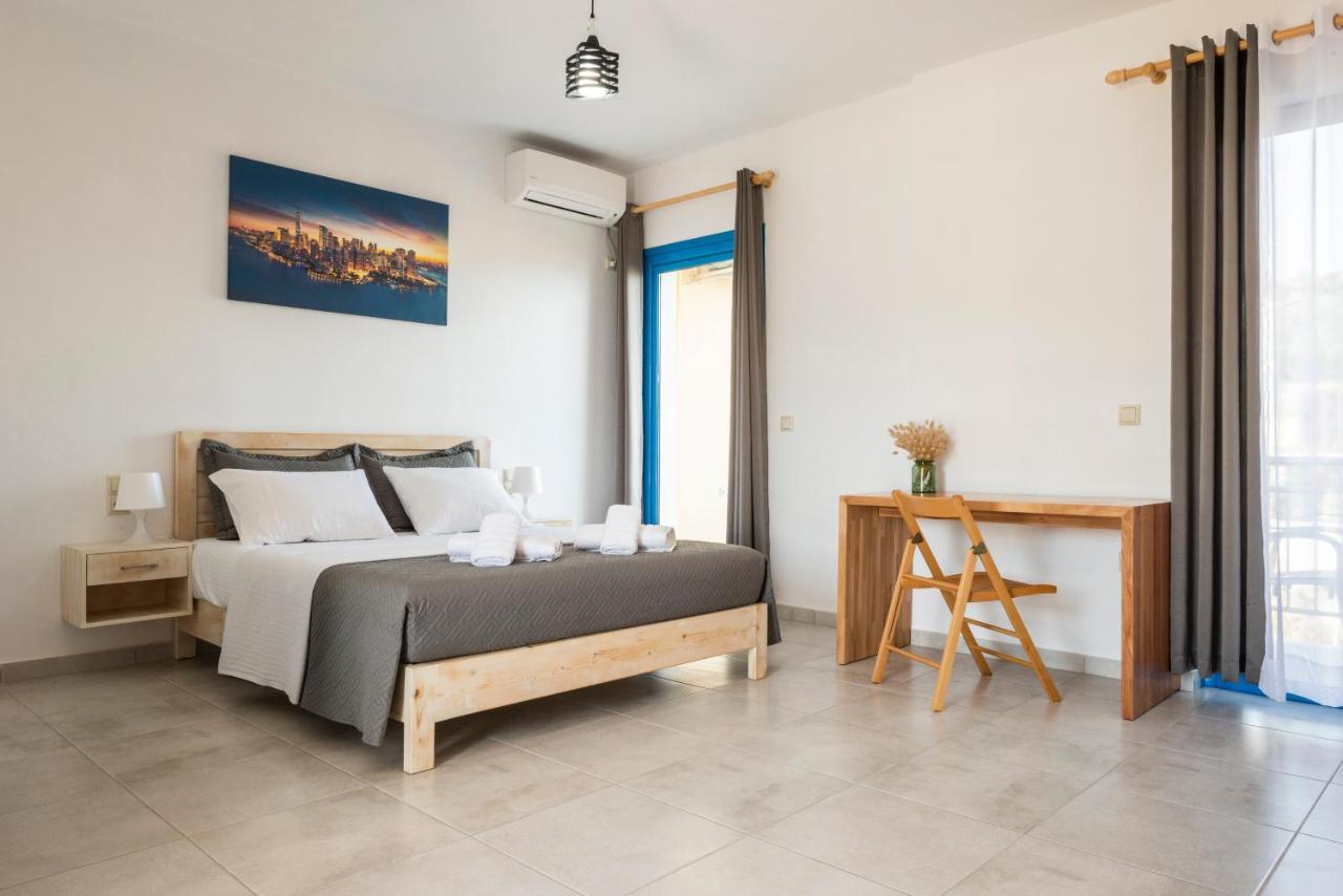 Blue Horizon Hotel Himare Exterior photo