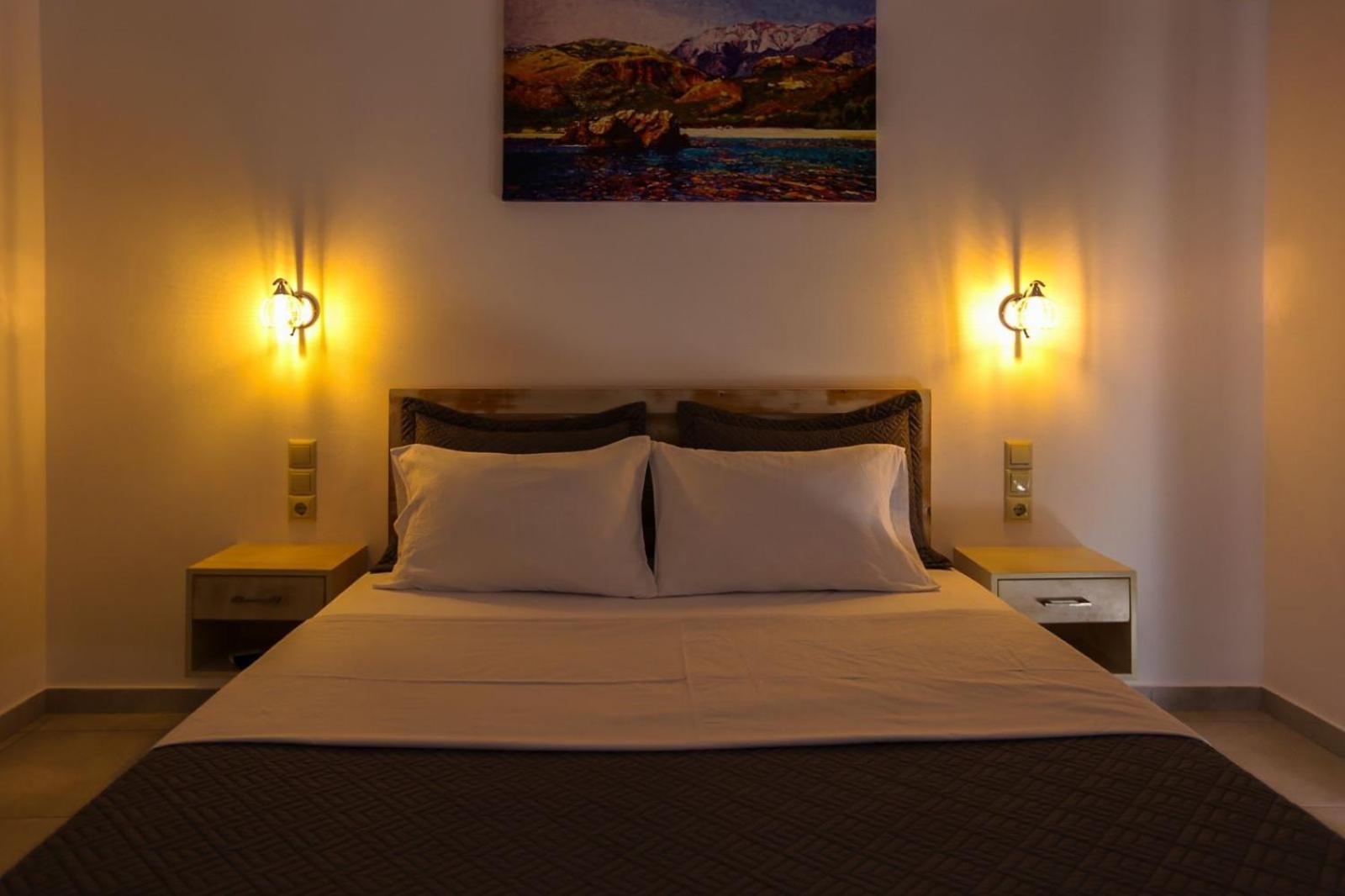 Blue Horizon Hotel Himare Exterior photo